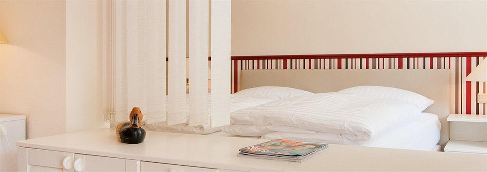 Hotel Haus Am Meer 호바흐트 외부 사진