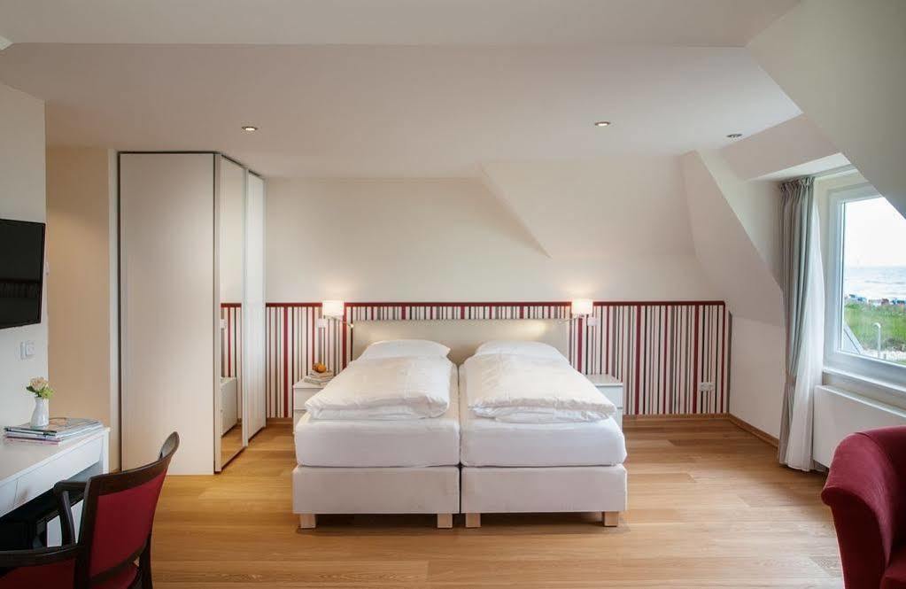 Hotel Haus Am Meer 호바흐트 외부 사진